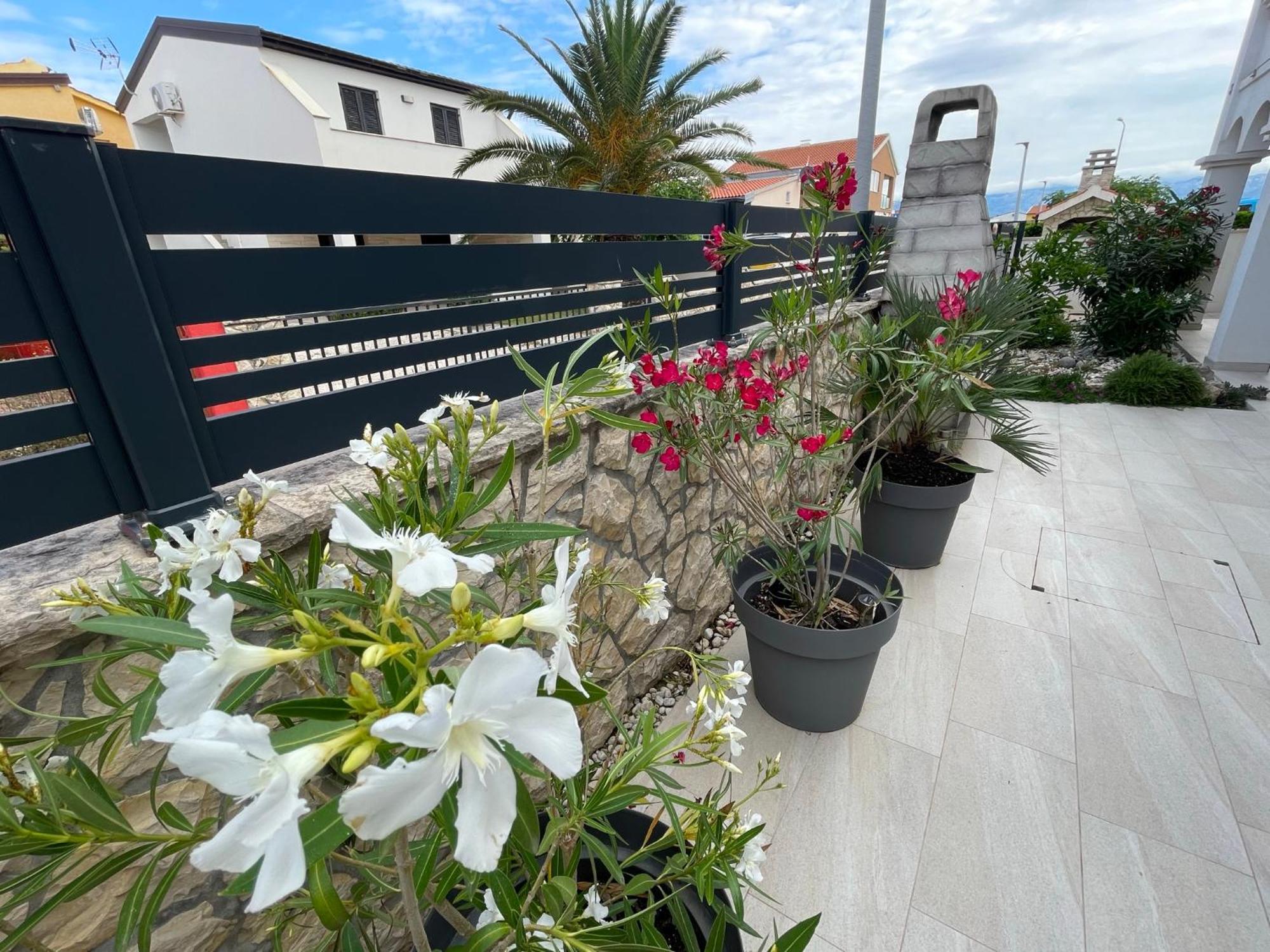 Apartmenthouse Ines Vir Esterno foto