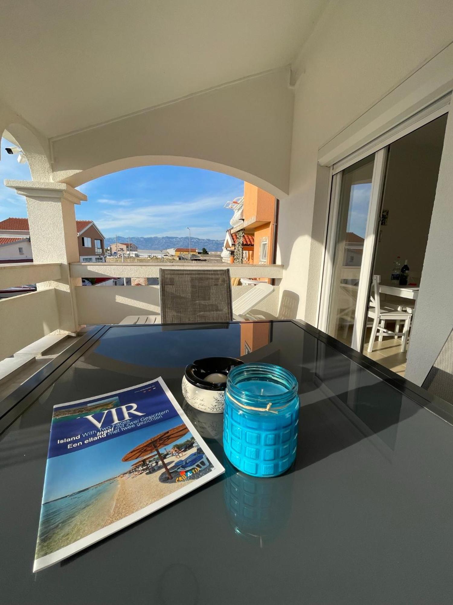 Apartmenthouse Ines Vir Esterno foto