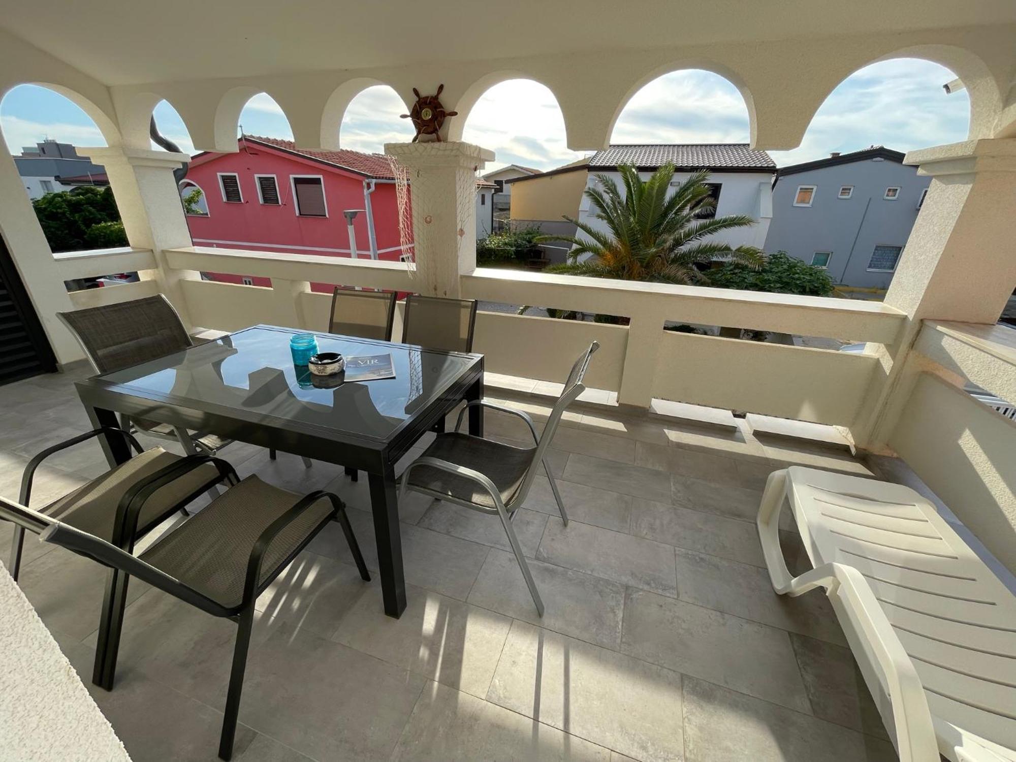 Apartmenthouse Ines Vir Esterno foto